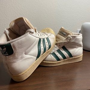 Vintage Adidas Women’s High Top Pro Model.